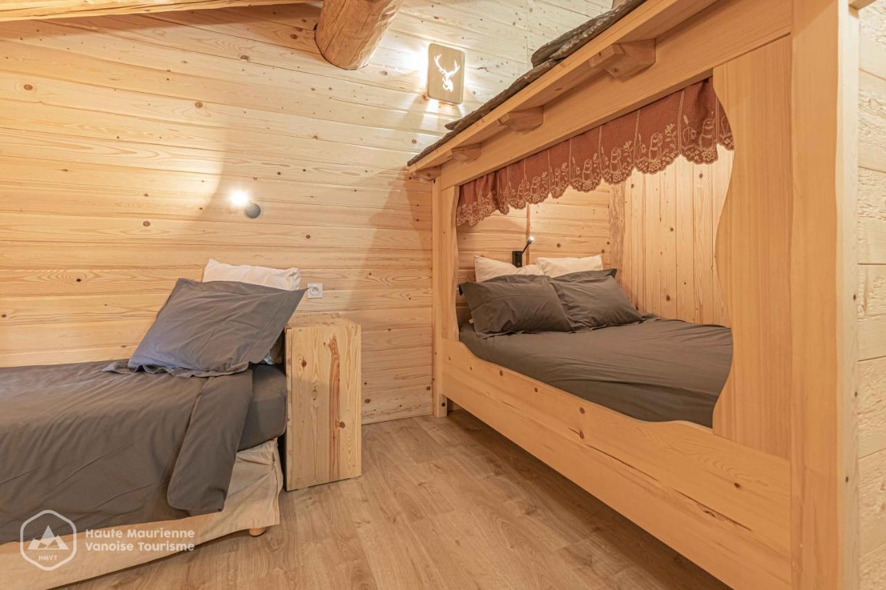 Chalet Le Bois Joli 阿尔克河畔博讷瓦勒 外观 照片